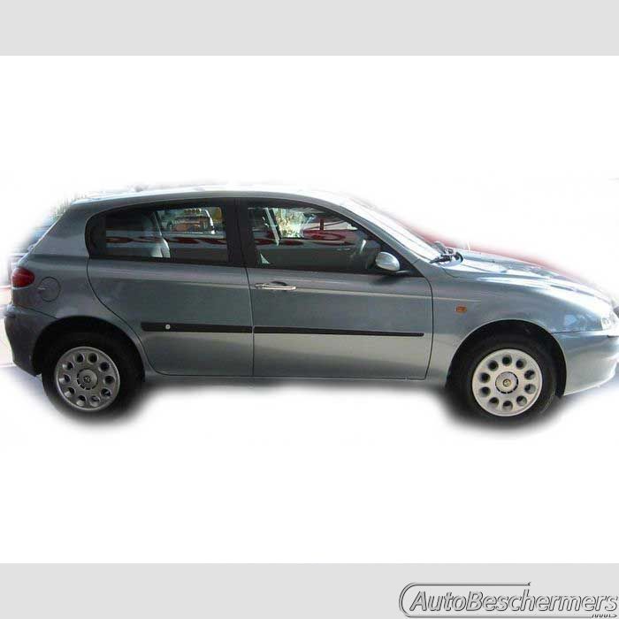 Stootlijsten set zwart Alfa Romeo 147 5-deurs 2000-2010