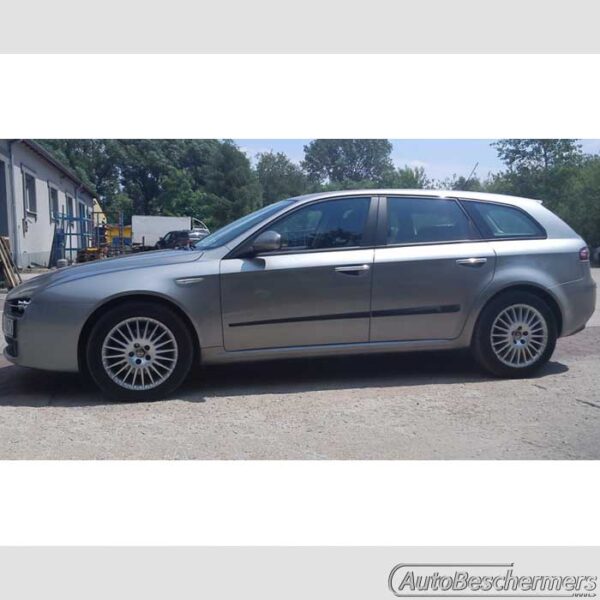 Stootlijsten set zwart Alfa Romeo 159 Sportswagon 03.2006-12.2011