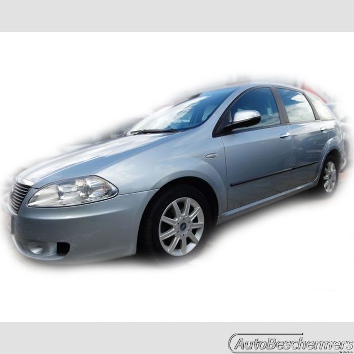Stootlijsten set zwart Fiat Croma 2007-2012