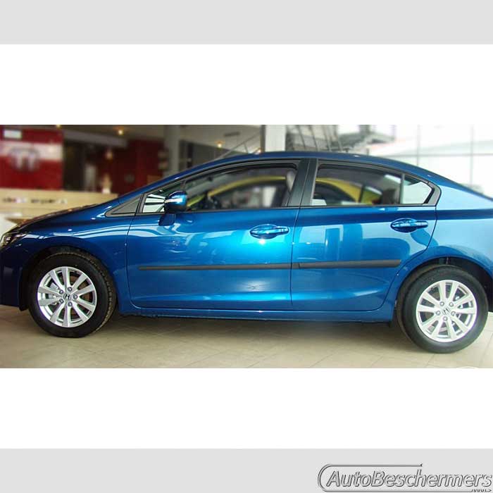 Stootlijsten set zwart Honda Civic 4-deurs 01.2012-