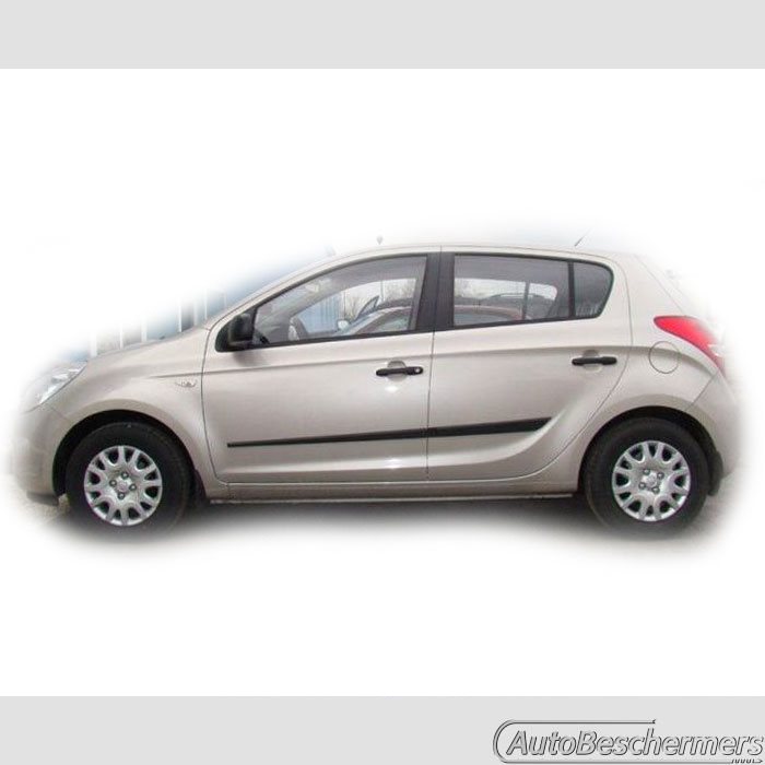 Stootlijsten set zwart Hyundai i20 5-deurs 02.2009-04.2012