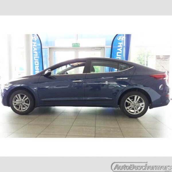 Stootlijsten set zwart Hyundai Elantra 2017-