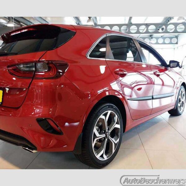 Stootlijsten set zwart Kia Ceed 5-deurs 06.2018- - Afbeelding 3