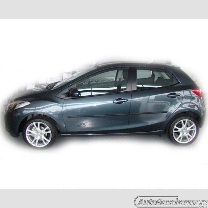 Stootlijsten set zwart Mazda2 03.2007-2010