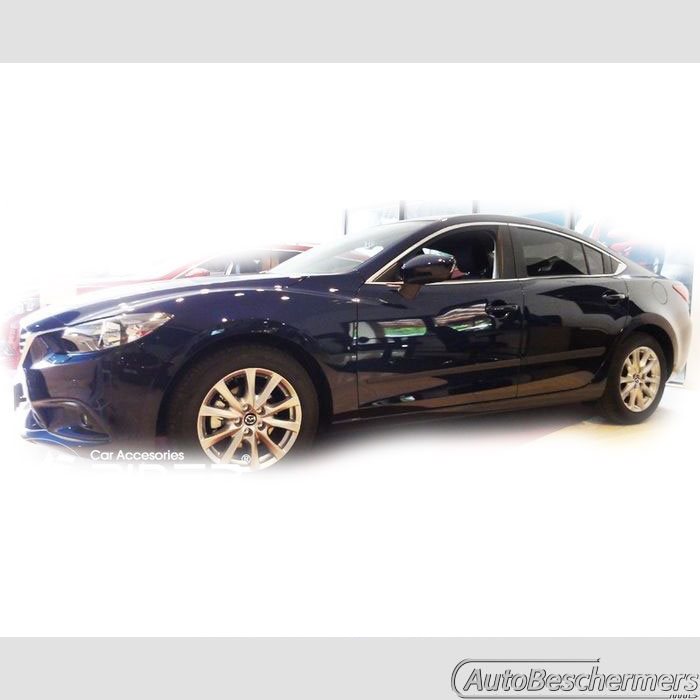 Stootlijsten set zwart Mazda6 Sedan 02.2013-