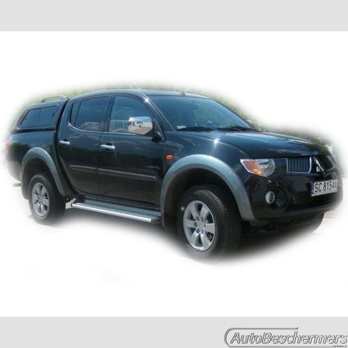 Stootlijsten set zwart Mitsubishi L200 2006-2011