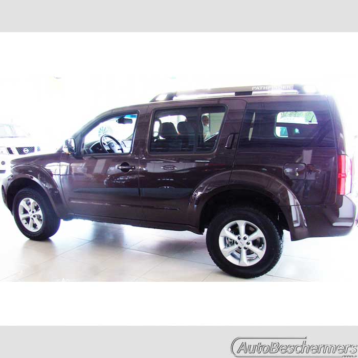 Stootlijsten set zwart Nissan Pathfinder 2011-