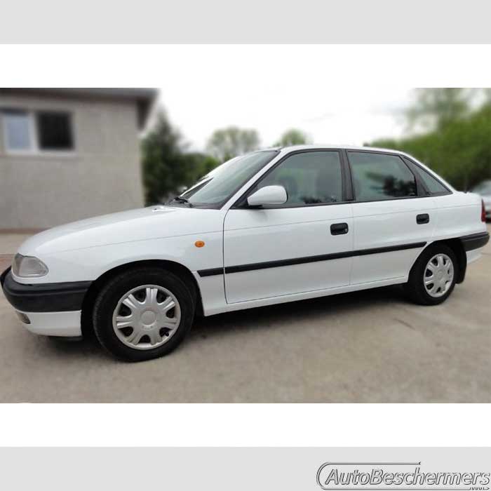 Stootlijsten set zwart Opel Astra F alle modellen 1991-09.2002