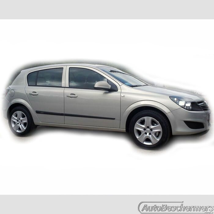 Stootlijsten set zwart Opel Astra H 5-deurs 10.2004-10.2009