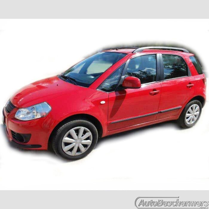 Stootlijsten set zwart Suzuki SX4 5-deurs 06.2006-09.2013