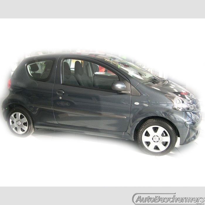 Stootlijsten set zwart Toyota Aygo 3-deurs 05.2005-06.2014
