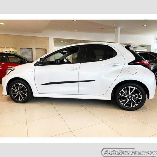 Stootlijsten set zwart Toyota Yaris 5-deurs 08.2020- - Afbeelding 2
