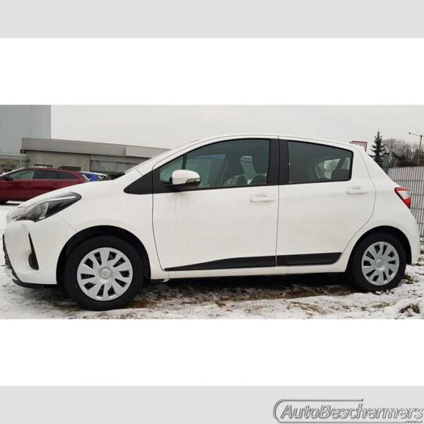 Stootlijsten set zwart breed Toyota Yaris 5-deurs 04.2017-08.2020 - Afbeelding 2