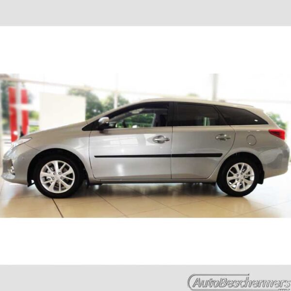 Stootlijsten set zwart Toyota Auris Wagon 07.2013- - Afbeelding 2
