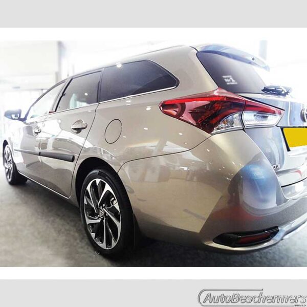 Stootlijsten set zwart Toyota Auris Touring Sports 09.2015-03.2019 - Afbeelding 3