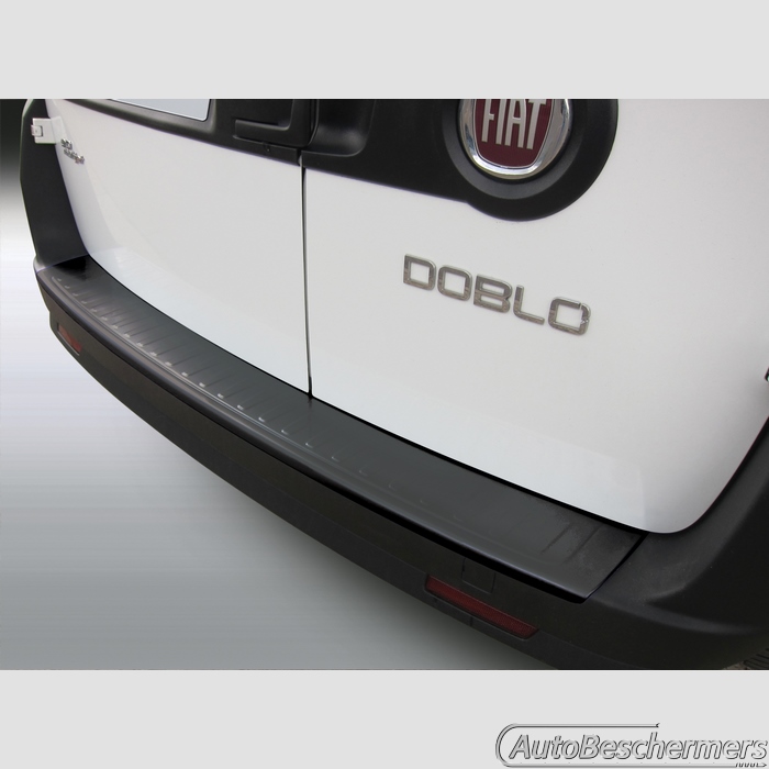 Achterbumperbeschermer zwart Fiat Doblo 12.2014-
