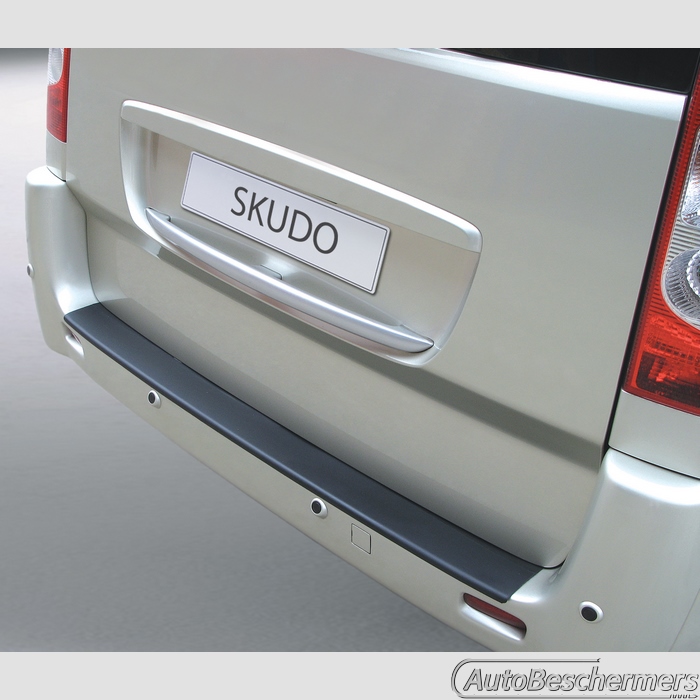 Achterbumperbeschermer zwart Fiat Scudo