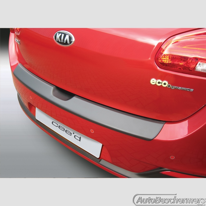 Achterbumperbeschermer zwart Kia Ceed 5-deurs 05.2012-08.2015