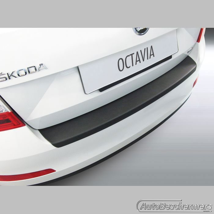 Achterbumperbeschermer zwart Skoda Octavia III RS 5-deurs 02.2013-02.2017