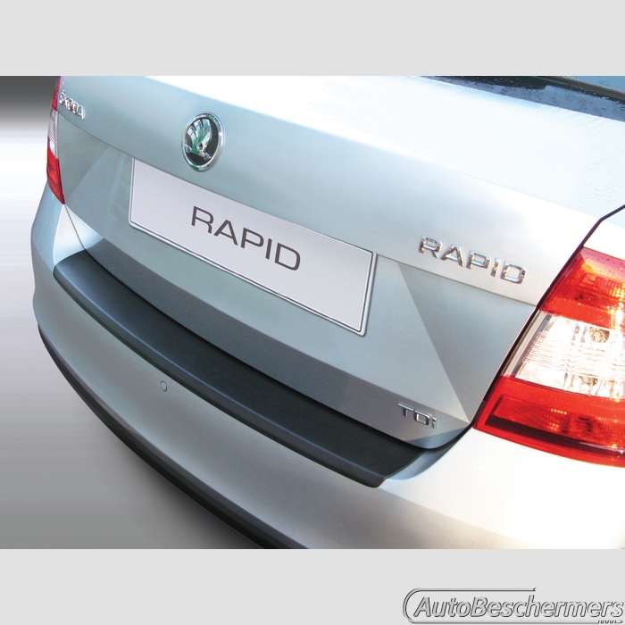 Achterbumperbeschermer zwart Skoda Rapid 4-deurs 11.2012-