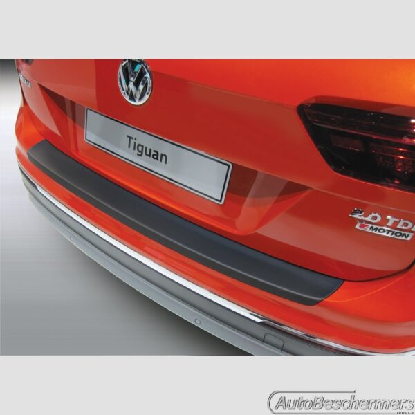 Achterbumperbeschermer zwart Volkswagen Tiguan 04.2016-